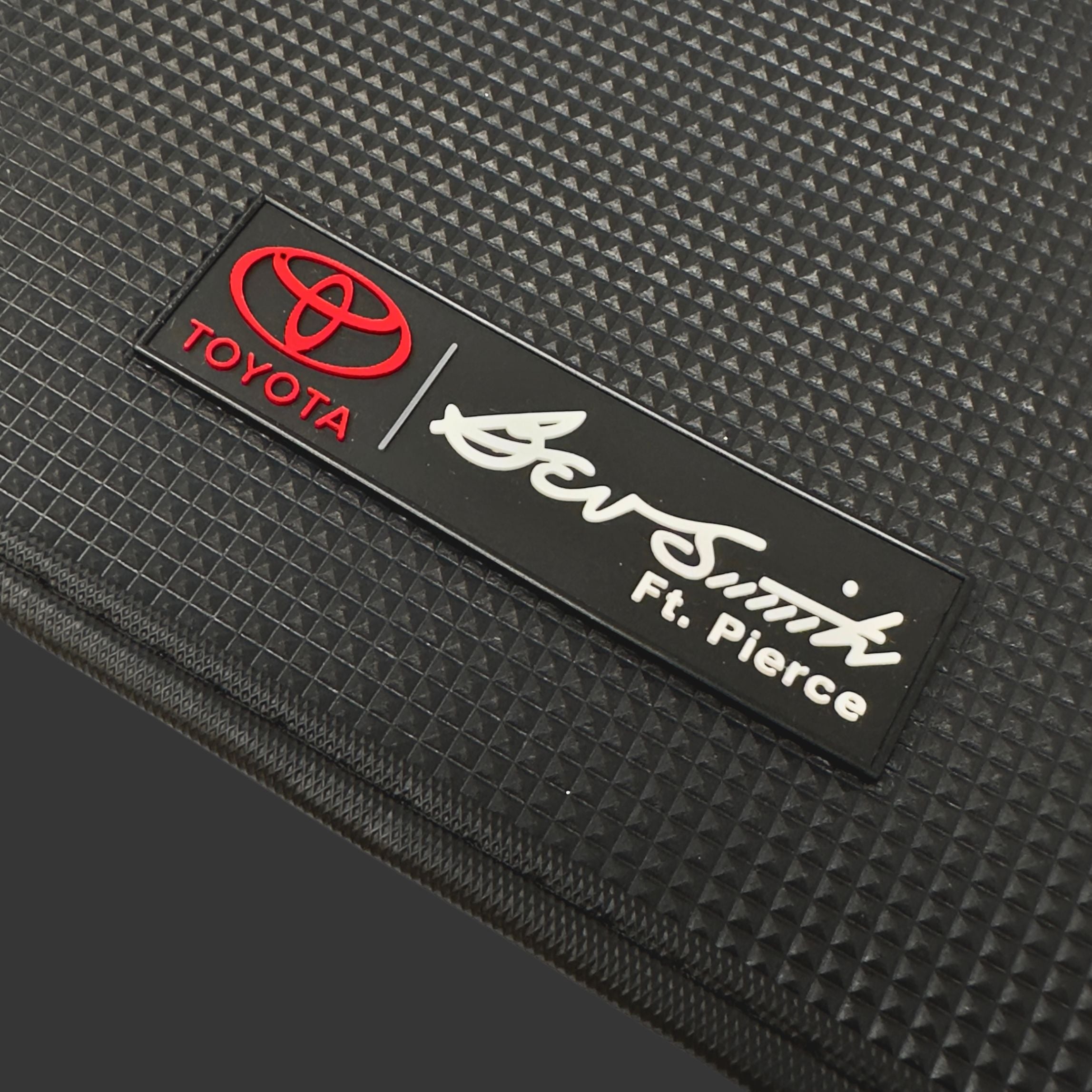 All-Weather Universal Floor mats